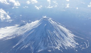 バナジウムの天然水なら富士山の銘水