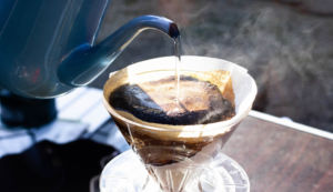 水の硬度で味が変わる！美味しいコーヒーを飲むための水選びとは？